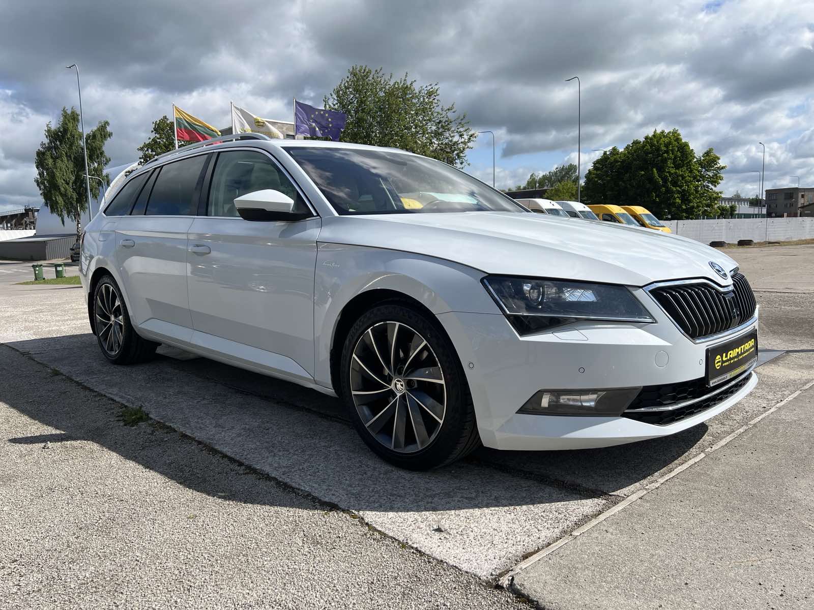 Skoda Superb, 2.0 l., universalas