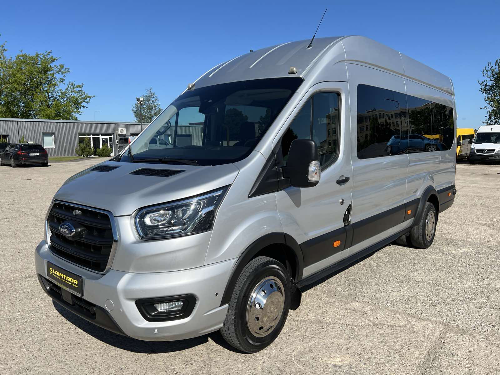 Ford Transit, keleivinis mikroautobusas