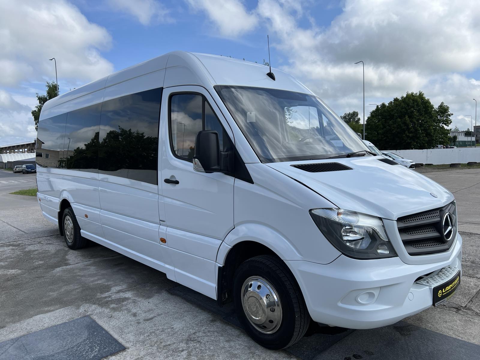 Mercedes-Benz Sprinter, keleivinis mikroautobusas