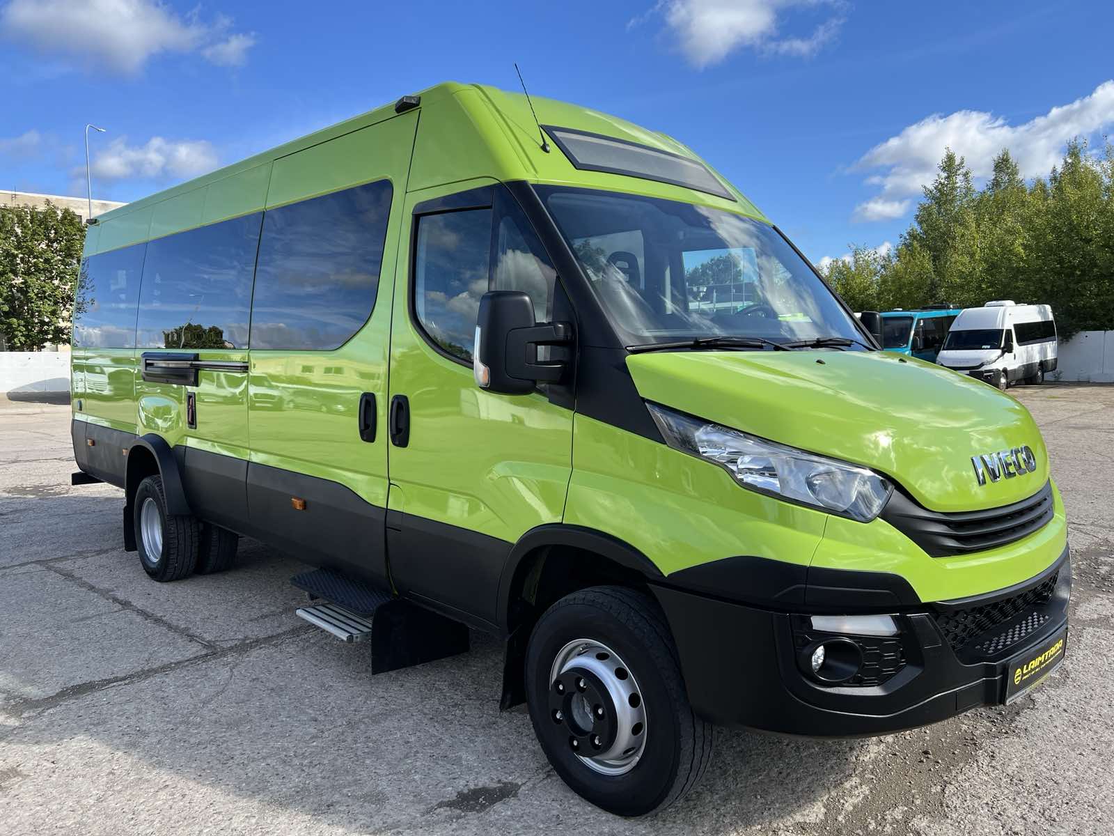 Iveco Daily, keleivinis mikroautobusas