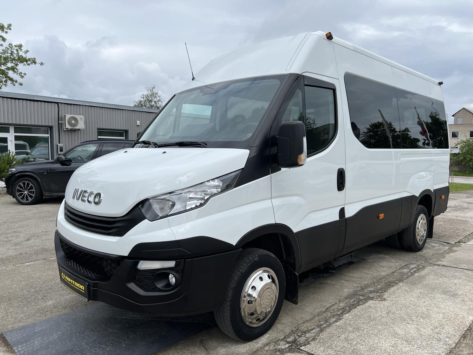 Iveco Daily, keleivinis mikroautobusas