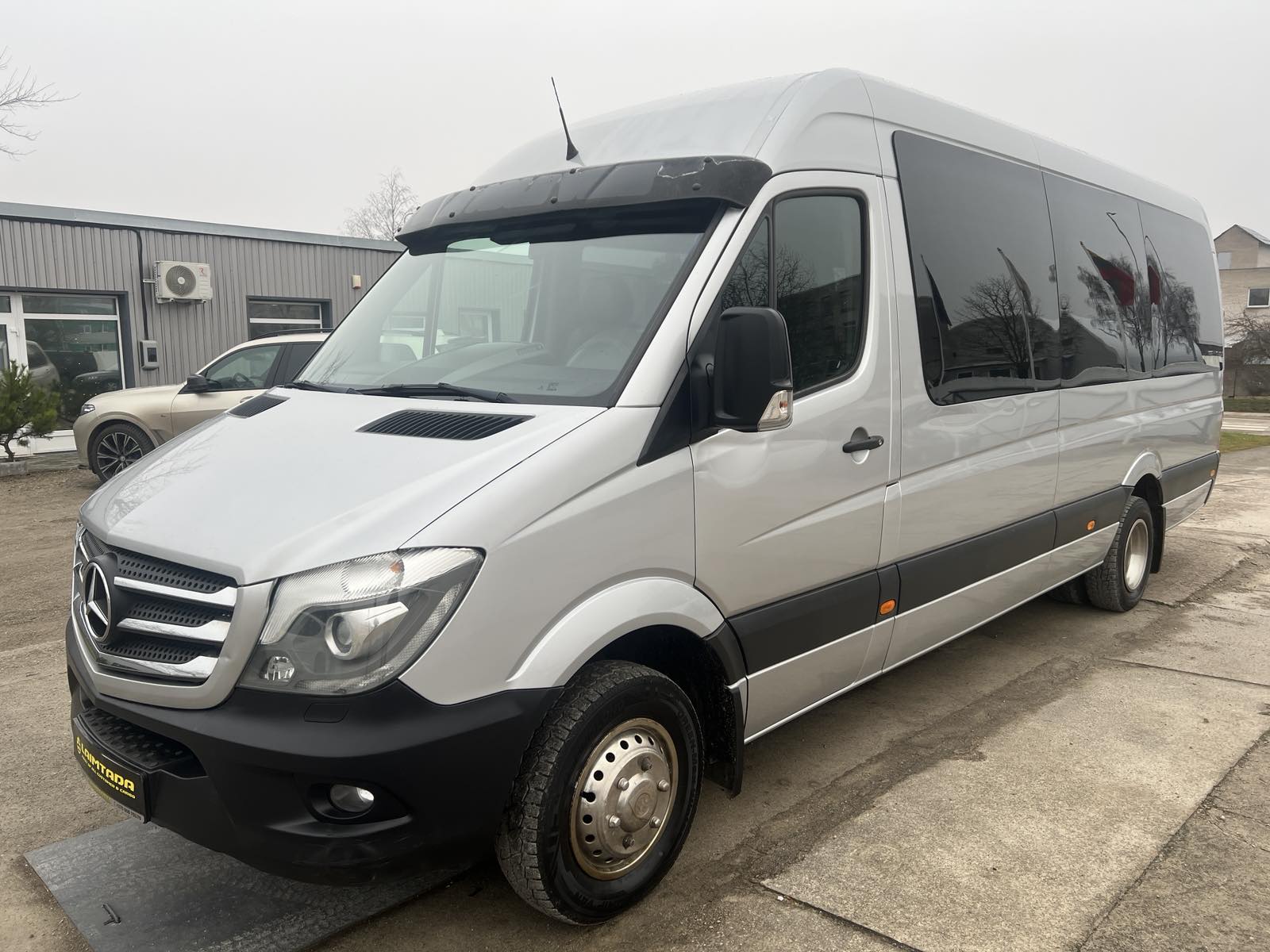 Mercedes-Benz Sprinter, keleivinis mikroautobusas