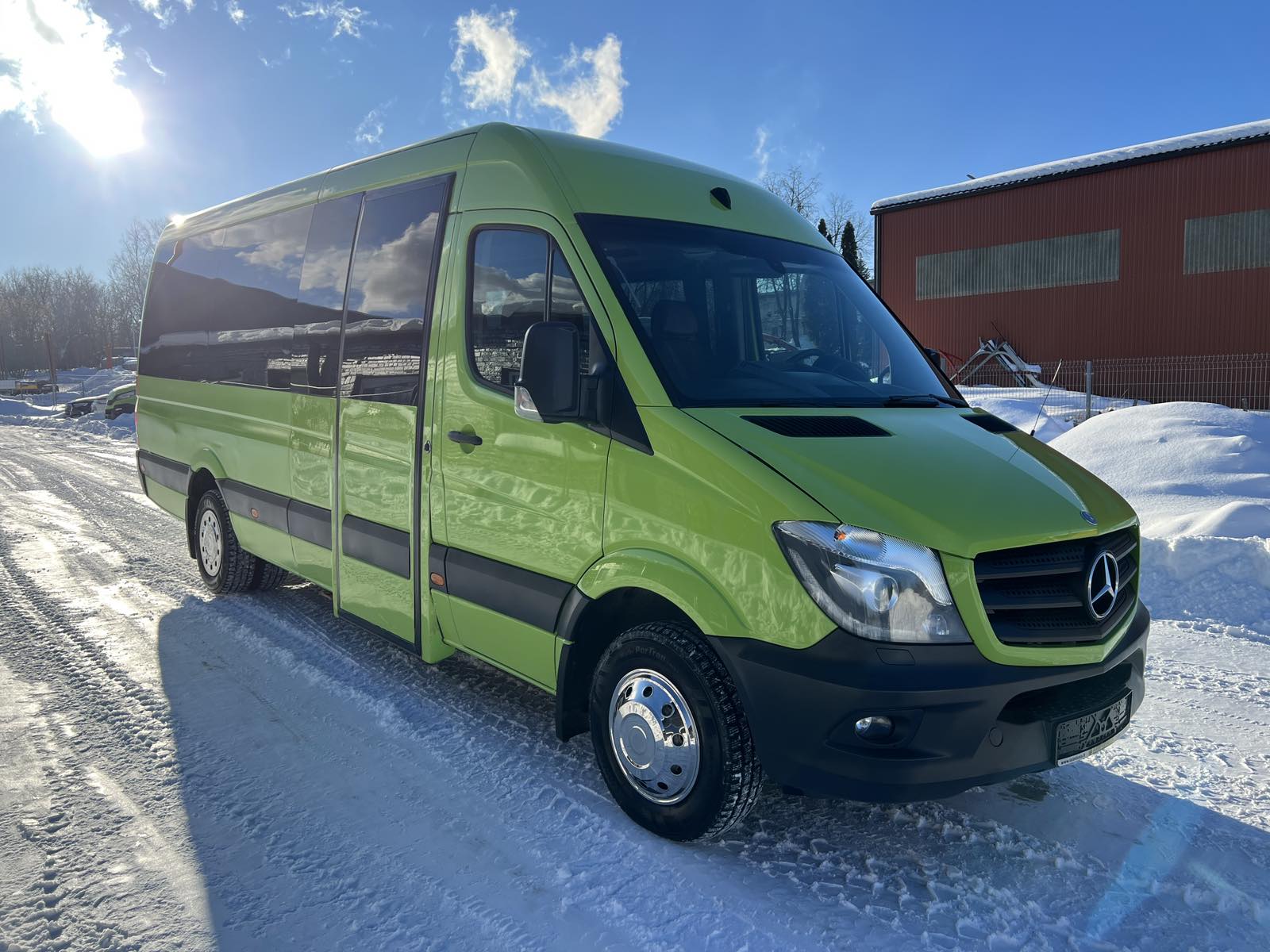 Mercedes-Benz Sprinter, keleivinis mikroautobusas