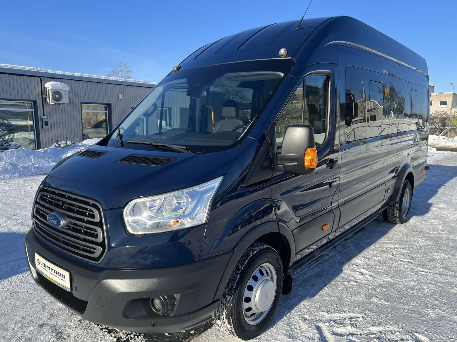 Ford Transit, keleivinis mikroautobusas